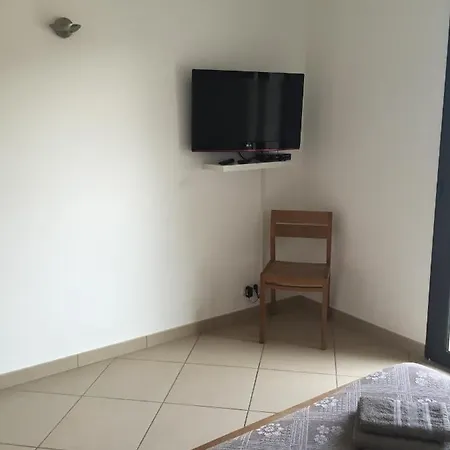 Villa Avec Piscine Chauffee A 900 Metres De La Plage De Pinarello